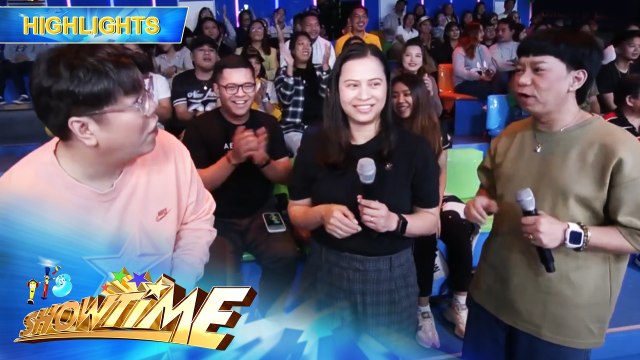 MC at Lassy, naghanap ng Madlang People na makikisaya sa QUIZ VEE | It’s Showtime