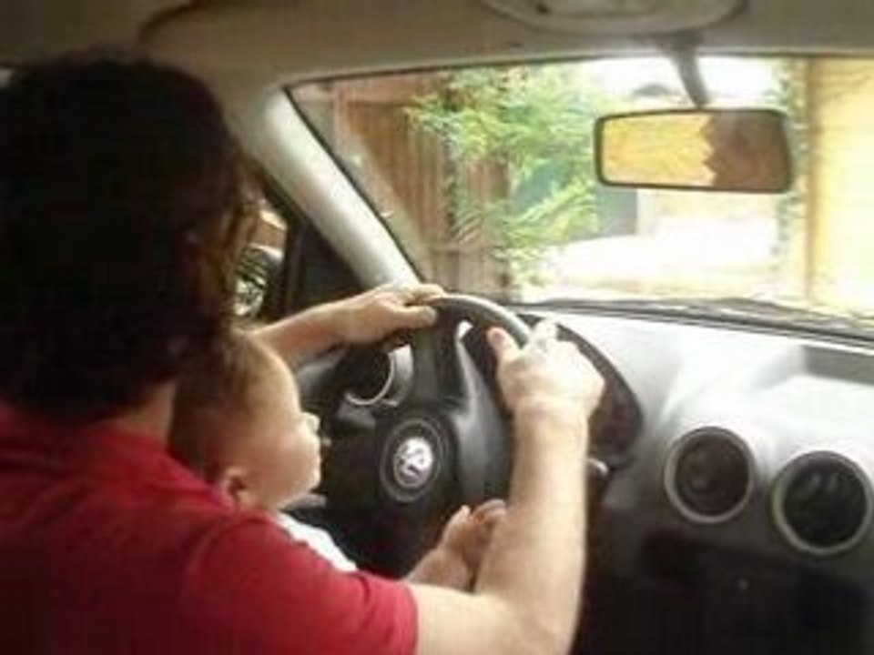 Lucas au volant