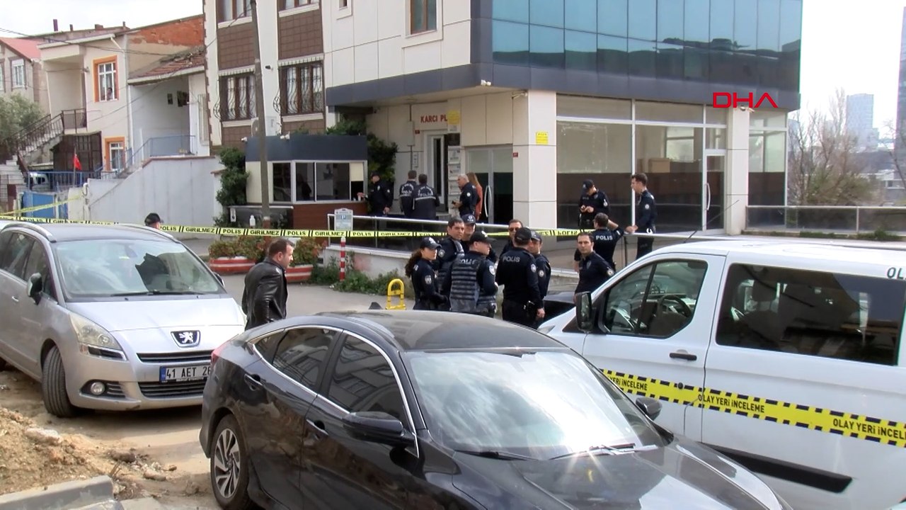 Odasına gizli kamera yerleştirdiği patronunu rehin aldı