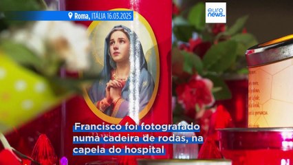 Vaticano divulga fotografia do Papa Francisco a celebrar missa na capela do hospital
