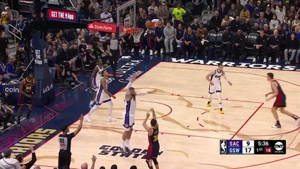 4,000 career triples! Steph Curry makes NBA history