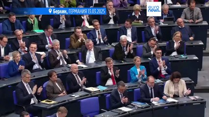 "Долговой тормоз": Мерц пошёл на уступки "зелёным"