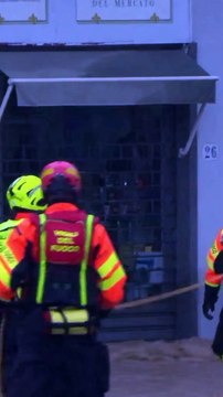 Alluvione Sesto Fiorentino, interventi dei vigili del fuoco nelle case