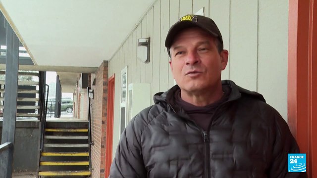 No es un criminal : inmigrantes legales atrapados en redadas de Trump