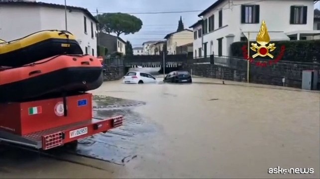 Maltempo Toscana, i soccorsi per gli allagamenti a Sesto Fiorentino