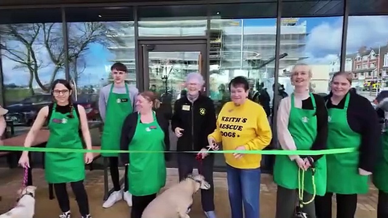 It's a dog's life at opening of Starbucks in Skegness - video Dailymotion