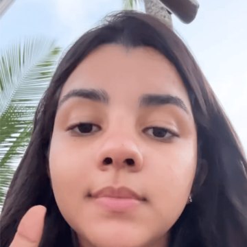 Esposa de João Gomes, Ary Mirelle explode após críticas sobre criação do filho