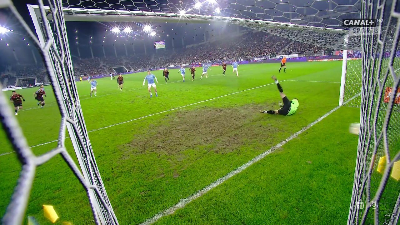 الدوري البولندي الممتاز  بوغون شتشتين _بكراكوفيا   الأسبوع 25 الشوط الاول 2025-03-14