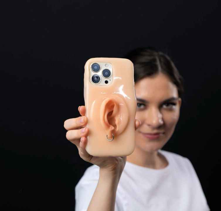 Conçu pour vous : BRICOLAGE : des étuis de téléphone personnalisés !