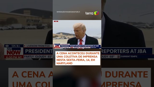 Trump é atingido por microfone no rosto durante entrevista e reage: 'Você viu isso?' #shorts