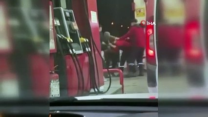 Bursa'da pompacı ile müşteri birbirine girdi! O anlar kameraya yansıdı!
