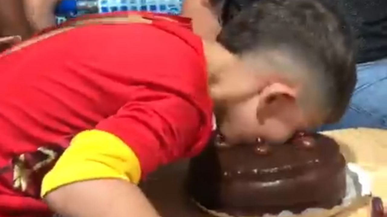 Birthday boy gets his wish but in a hilariously unexpected way at party