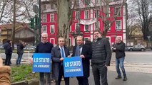 Gasparri, Zangrillo e Rosso a Torino davanti a centro sociale Askatasuna di Torino