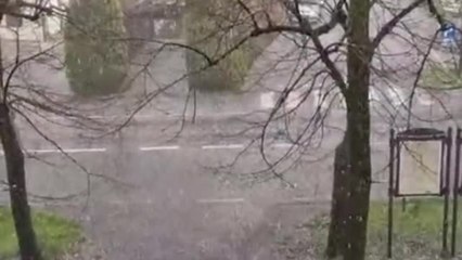 Tornado con grandine tra le province di Bologna e Ferrara, il video