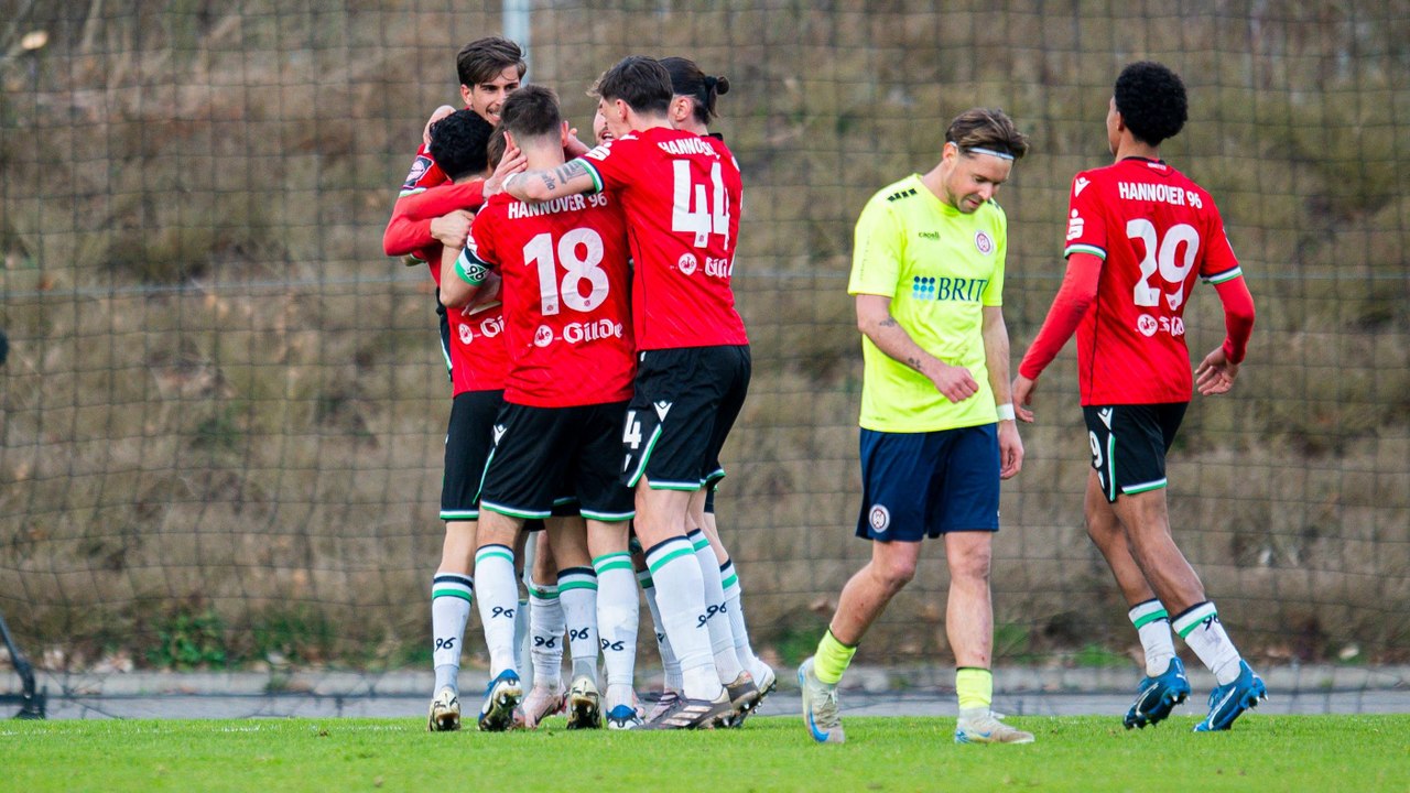 Lupfer-Assist im Liegen ohne Wert: Wiesbaden verliert in Hannover