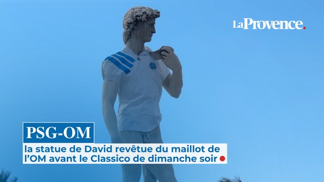 PSG-OM : la statue de David revêtue du maillot de l'OM avant le Classico de dimanche soir
