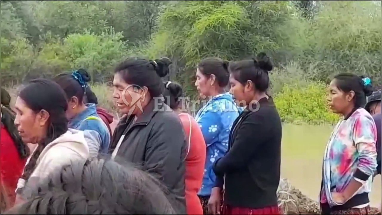 Comunidades Originarias, Chorotes y Wichis, rezan y cantan para pedir un milagro