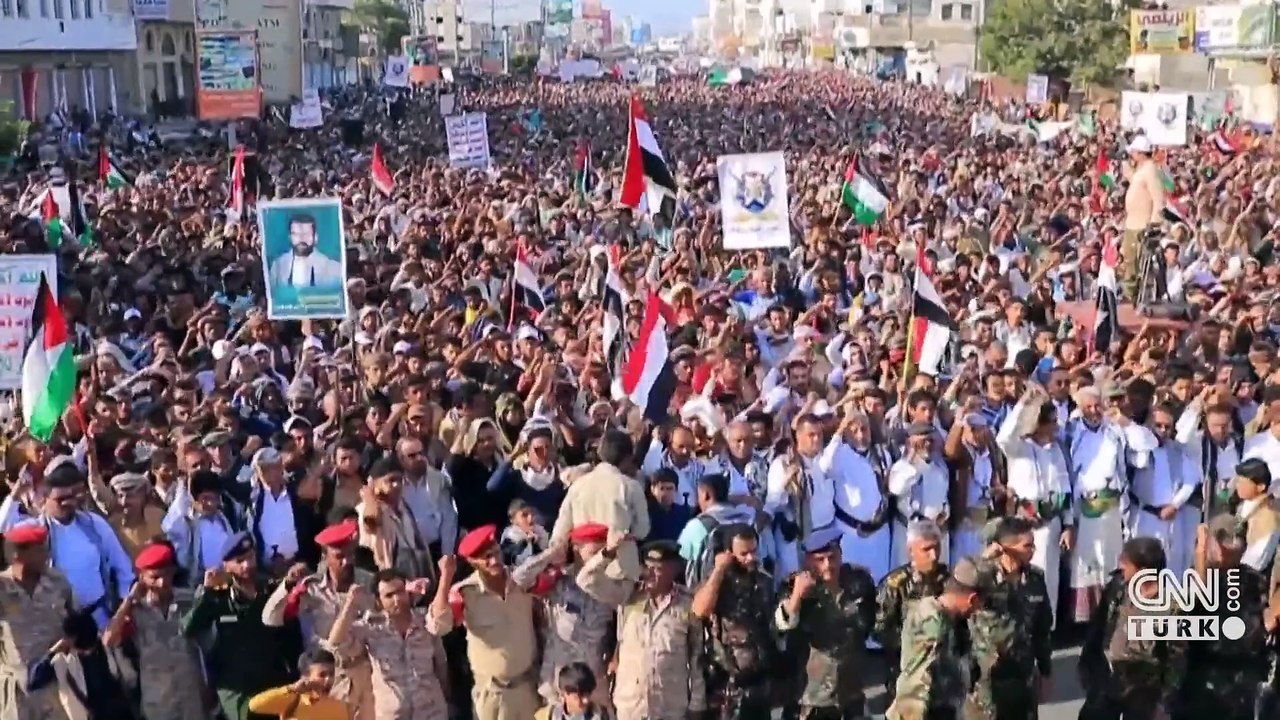 SON DAKİKA | Trump ilk askeri talimatını verdi: ABD Yemen'i bombalıyor!