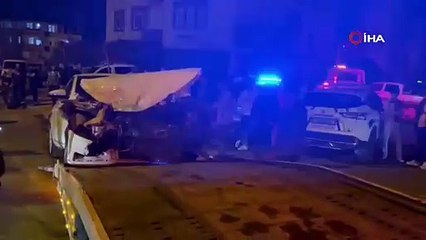 Otomobille çarpışan transit araç takla attı, sürücü yaralandı