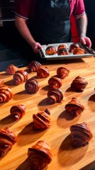 Pastry Chef Whips Up AMAZING Fresh Apple Pie! 🍰
