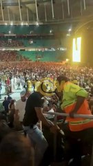 Show de Gilberto Gil na Fonte Nova é marcado por confusão e pessoas passando mal; entenda