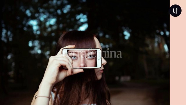 Une influenceuse de 22 ans se fait poignarder en plein live par un abonné sous les yeux de ses fans horrifiés