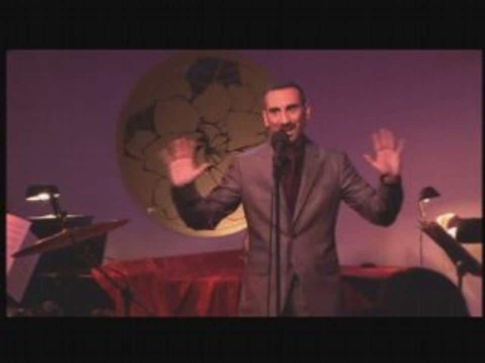 Madeleine (David Pascucci) Jacques Brel