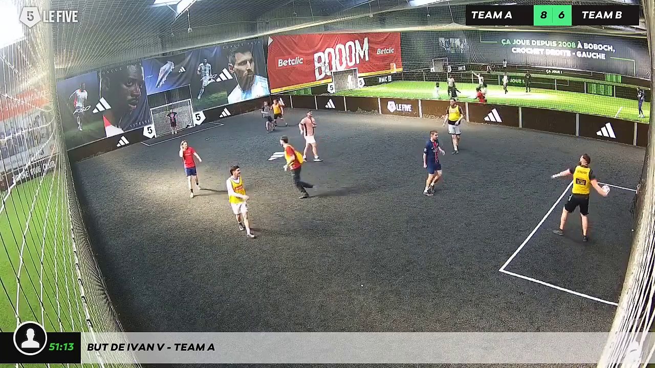 But de Ivan V - Team A