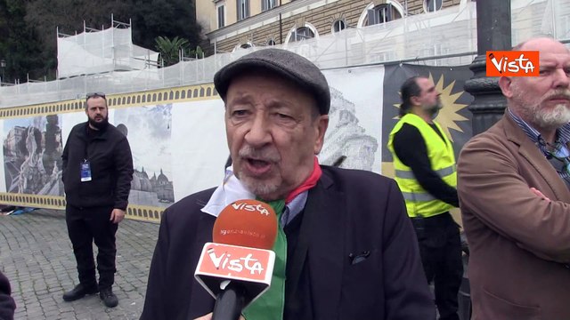 Pagliarulo (Anpi) in piazza del Popolo a Roma: Siamo per l'Europa unita della pace, non delle armi