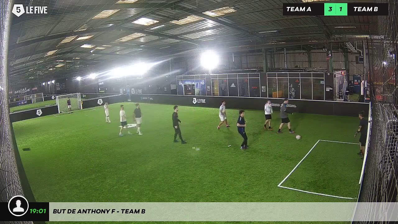 But de Anthony F - Team B