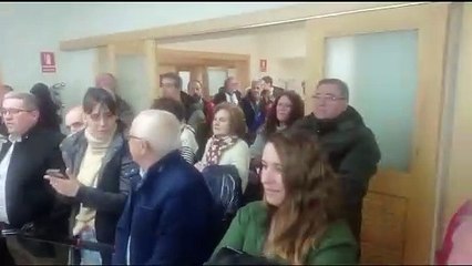 Ambiente de celebración en la sede del PSOE de León