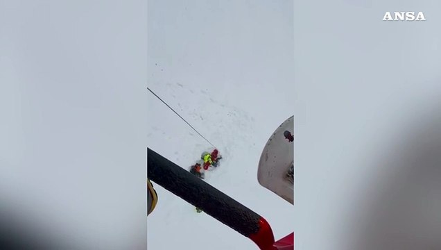 Valanga sopra il lago d'Arpy, tre scialpinisti in ospedale