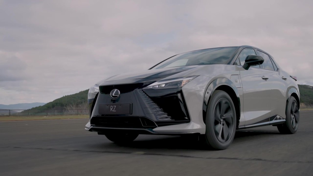 Der neue Lexus RZ - Umfassend überarbeiteter Elektroantrieb