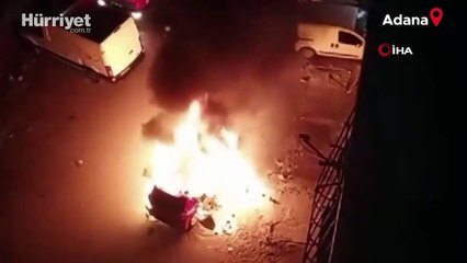 Adana'da annesinin arabasını kundakladı