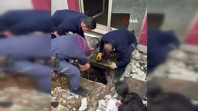 Balıkesir'de Korku Dolu Anlar! Oyun Oynarken Kuyuya Düşen Çocuk Kurtarıldı