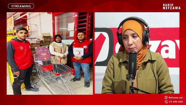 قفة رمضان تحت شعار الخير يجمعنا يسري كرير رئيس الهيئة المحلية للهلال الاحمر التونسي بدوز