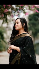 bilybazaar || বিলিবাজার..  কালো শাড়িতে মানজিয়াকে দেখতে খুবই সুন্দর লাগছে 🥰😍