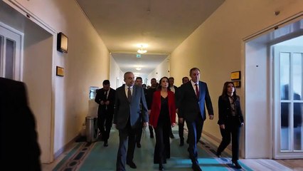 DEM Parti-MHP görüşmesi başladı