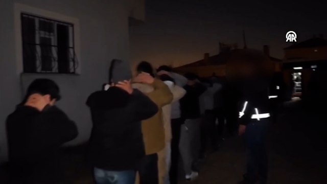 Göçmen kaçakçılığı operasyonlarında 10 şüpheli yakalandı