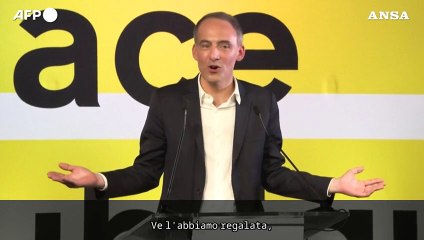 Glucksmann agli Usa: "Dato che la disprezzate, ridateci la Statua della Liberta'!"