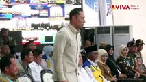 Prabowo Sambut Mayor Teddy hingga Diberi Salam Hormat