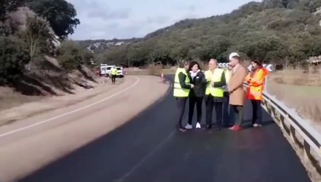 La Junta renueva el firme de la carretera CL-619