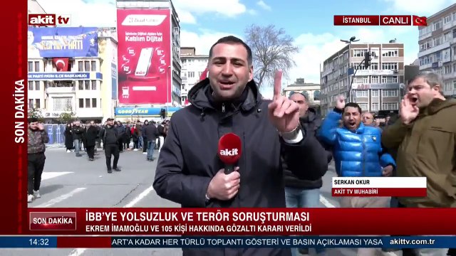 Ekrem yandaşlarından özgür medya rahatsızlığı! Canlı yayında Akit TV muhabirine saldırı