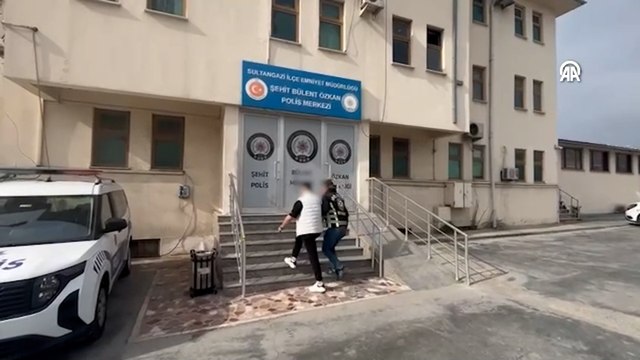 Sultangazi'de trafikte makas atarak ilerleyen sürücüye para cezası