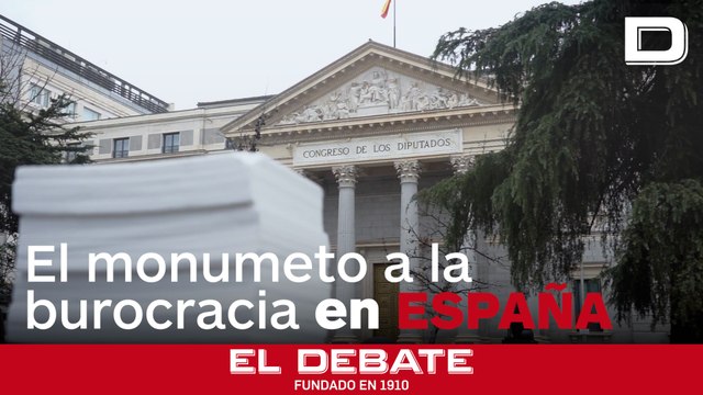 Un monumento denuncia los excesos de la burocracia con cinco metros de papeleo, dos meses de normas en España