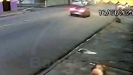 Entregador morre após batida contra carro de guarda municipal no Cajuru