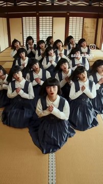 La danse des lycéennes japonaises est incroyable !