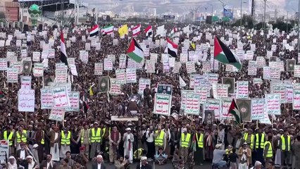 تظاهرات حاشدة في اليمن تنديدا بالضربات الأميركية