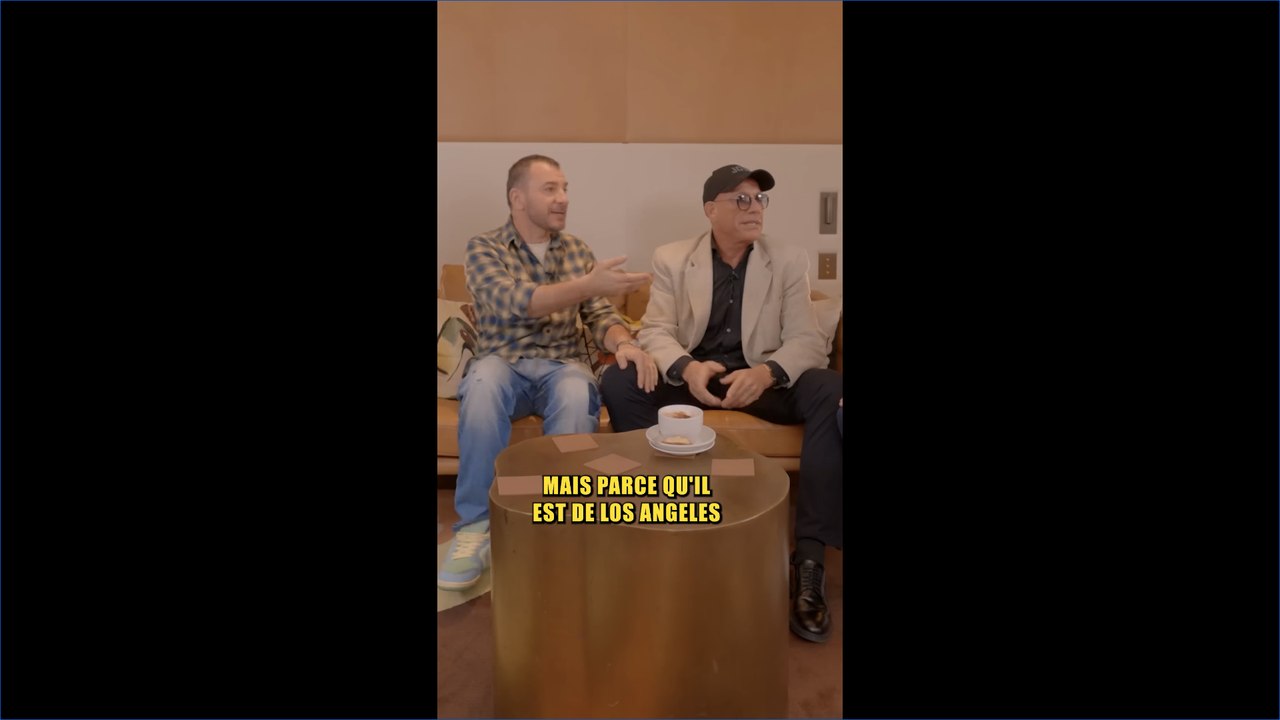 Michaël Youn et JCVD ont l'air de bien se connaitre 👀