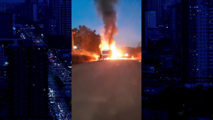 b'LOCOFF FOGO CAMINHAO BOIS'